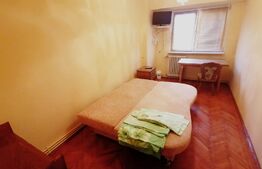 Apartament de 3 camere, 98 mp, centrala termica, zona Piata Mare