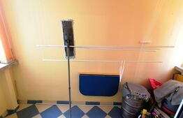 Apartament de 3 camere, 98 mp, centrala termica, zona Piata Mare