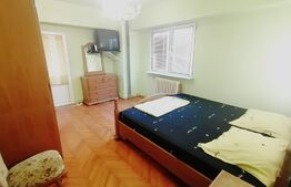 Apartament de 3 camere, 98 mp, centrala termica, zona Piata Mare