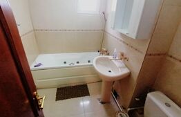 Apartament de 3 camere, 98 mp, centrala termica, zona Piata Mare