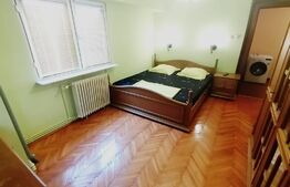 Apartament de 3 camere, 98 mp, centrala termica, zona Piata Mare