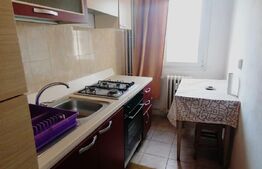 Apartament de 3 camere, 80mp, decomandat, zona Calea Bucuresti