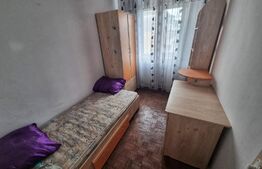 Apartament 4 camere, etaj intermediar, zona Craiovita Noua(Racheta)