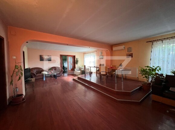 Casa de vânzare 9 camere Bariera Valcii - 96685CV | BLITZ Craiova | Poza1