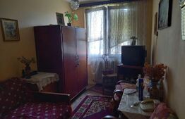 Apartament 3 camere, semidecomandat, zona Nanterre 