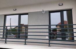 Apartament 3 camere, 74 mp, 2 bai, boxa, zona Sidney