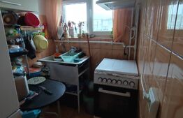 Apartament 3 camere, decomandat, 45 mp, zona Spitalul Militar