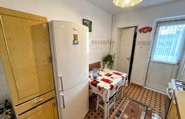 Apartament 2 camere, 56 mp, modest, zona Nanterre Mc Donalds