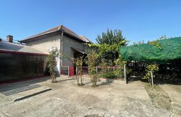 Casa 140 mp utili, 1600 mp teren, Afumati Dolj