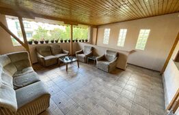 Casa 200mp, 6 camere, curte proprie, zona Ciuperca