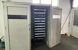 Casa de 543 mp utili, cu spatiu comercial la parter, Simnicu de Sus