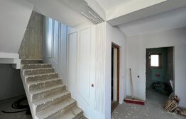 Casă la cheie de 159 mp utili, 442 mp teren, zona Selgros