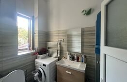 Apartament in casa, 4 camere, 76.8 mp utili, Central