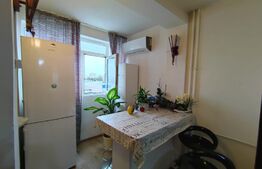 Garsoniera moderna, etaj intermediar, zona Pedagogic