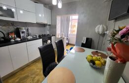 Apartament 3 camere, Finisaje de Lux,Zona Casa Stintei