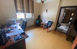 Casa 5 camere, 400 mp teren, piscina acoperita, zona Ford 