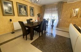 Casa 5 camere, 400 mp teren, piscina acoperita, zona Ford 