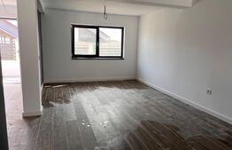 Casă de 100 mp, teren 243 mp,cu terasă,zona Damilla