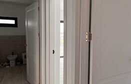 Casă de 100 mp, teren 243 mp,cu terasă,zona Damilla