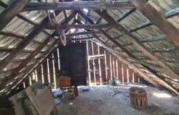 Casa batraneasca 69 mp cu teren 3893mp