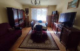 Casa 3 niveluri, zona linistita 