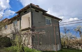 Duplex 3camere,bucatarie,2bai,beci