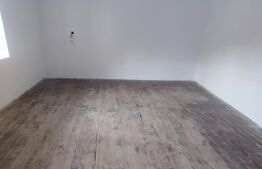 Casa 2 camere , zona linistita.