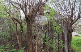 De vanzare casa in zona buna.