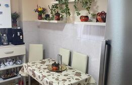 Apartament central de  4 camere ,decomandat,cartier Ștefan cel Mare