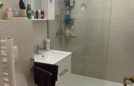 Apartament central de  4 camere ,decomandat,cartier Ștefan cel Mare