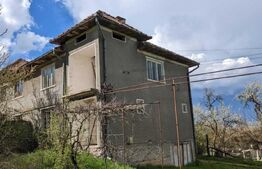 Duplex 3camere,bucatarie,2bai,beci