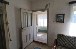 Casa in valea jichisului,  zona frumoasa cu teren 3893mp