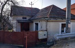 Casa 80 mp , 2 camere, curte 450 mp