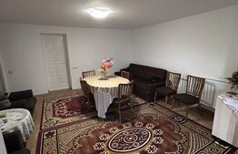 Casă de vânzare,  zonă deosebită , teren generos,Sălișca