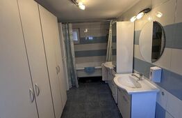 Casă de vânzare,  zonă deosebită , teren generos,Sălișca