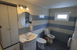 Casă de vânzare,  zonă deosebită , teren generos,Sălișca