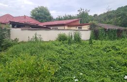 Casa in centrul Dejului renovabila cu 12 arii teren