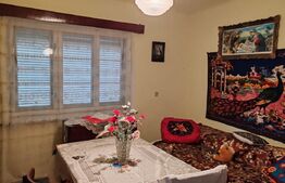 Casă 4 camere , zonă liniștită 