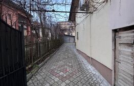 Casa zonă centrală Dej,curte comună, 31mp