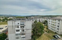 Apartament de 2 camere, priveliște panoramică,luminos și bine compartimentat