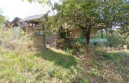 Casa 2 camere si teren, toate utilitatile 