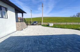 Casa 2 camere , foisor , zona linistita 