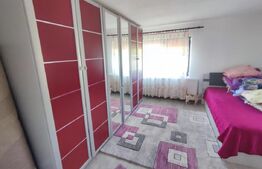 Casa 2 camere , foisor , zona linistita 