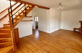  Casă Spațioasă cu Priveliște Panoramică în Sânmărghita