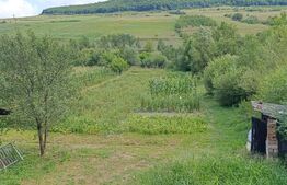 Casa cu 16 ari de teren , toate utilitatile la 8 km de DEJ 