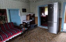 Casa 2 camere, 1000mp teren, comuna Bobalna 