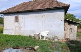 Casa 2 camere, 1000mp teren, comuna Bobalna 