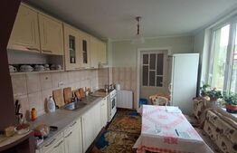 Casă, 160 mp utili, Strada Somcutului, Dej