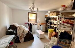 Casă impunătoare de lux – ultra dotată și mobilată - locație deosebită