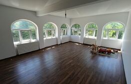 Casa 220 mp, 1400mp teren 